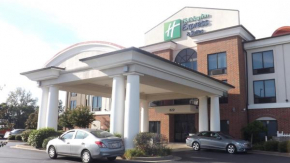 Holiday Inn Express & Suites Dyersburg by IHG